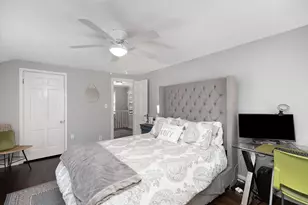 240 McKinley Ave, Grosse Pointe Farms, MI 48236 - Photo 19