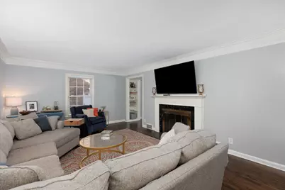 240 McKinley Avenue, Grosse Pointe Farms, MI 48236 - Photo 3