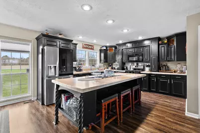 76 Fourth Street, Plainwell, MI 49080 - Photo 5