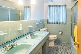 8537 Mercedes, Dearborn Heights, MI 48127 - Photo 13