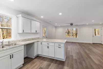 8992 Mackinaw Trail, Howard City, MI 49329 - Photo 11