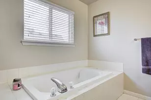 9551 Falmouth Dr, Ypsilanti, MI 48197 - Photo 37