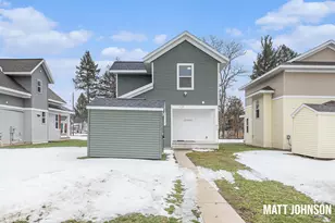 2071 Linden Ave SE, Grand Rapids, MI 49507 - Photo 3