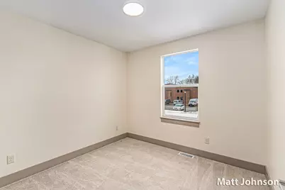2098 Linden Avenue SE, Grand Rapids, MI 49507 - Photo 11