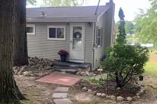 4605 Hunters Trail, Six Lakes, MI 48886 - Photo 1