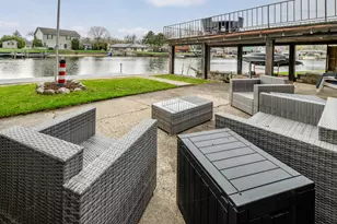 6950 Shore Dr, Coloma, MI 49038 - Photo 17