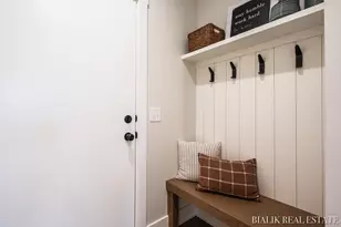 594 Sun Vale Ln, Grandville, MI 49418 - Photo 19