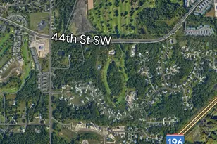 552 Sun Vale Ln, Grandville, MI 49418 - Photo 29