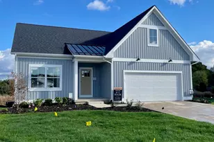 552 Sun Vale Ln, Grandville, MI 49418 - Photo 1