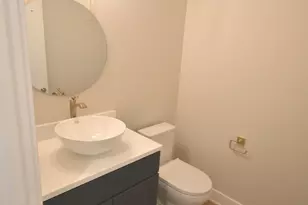 580 Sun Vale Ln, Grandville, MI 49418 - Photo 15