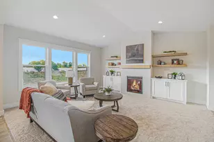 581 Sun Vale Ln, Grandville, MI 49418 - Photo 3