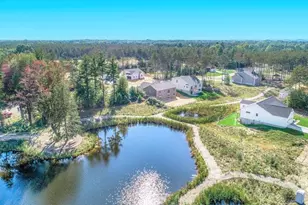 2507 Gray Wolf Wy, Muskegon, MI 49444 - Photo 13