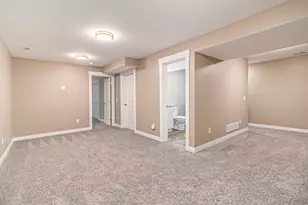 252 Stonecrest Dr, Shelby, MI 49455 - Photo 13