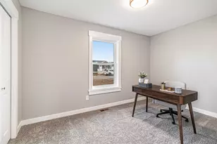 252 Stonecrest Dr, Shelby, MI 49455 - Photo 9