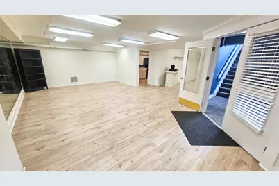 204 W Grand River Avenue #100 & 180, Howell, MI 48843 - Photo 5