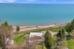 7226 Lakeview Dr, Lexington, MI 48450 - Photo 11