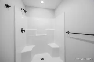 8345 Kettle Oak Dr SE, Alto, MI 49302 - Photo 15