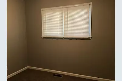 23822 Wellington Avenue, Warren, MI 48089 - Photo 13