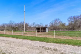 10880 S Francis Rd, DeWitt, MI 48820 - Photo 25