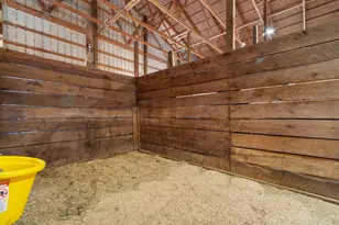 10880 S Francis Rd, DeWitt, MI 48820 - Photo 15