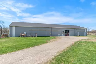 10880 S Francis Rd, DeWitt, MI 48820 - Photo 3