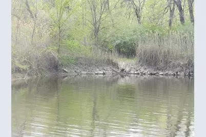 519 Swan River Drive, Benton Harbor, MI 49022 - Photo 15