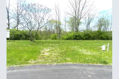 519 Swan River Drive, Benton Harbor, MI 49022 - Photo 5