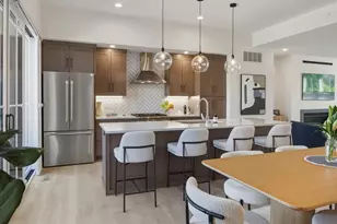 668 Maple St, Plymouth, MI 48170 - Photo 17