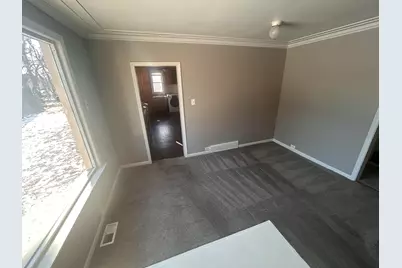 32 E George Avenue, Hazel Park, MI 48030 - Photo 7