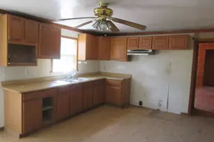 34637 76th St, Covert, MI 49043 - Photo 11