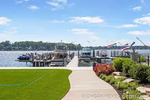 229 Norwood Ave, Holland, MI 49424 - Photo 9