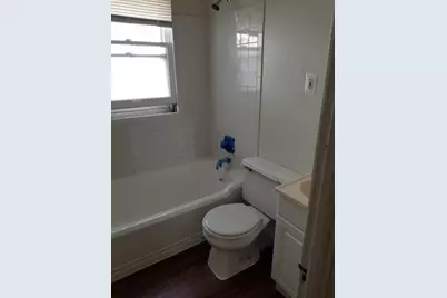 18761 Kingsville Street, Harper Woods, MI 48225 - Photo 9