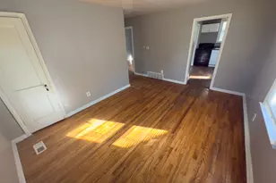 18761 Kingsville St, Harper Woods, MI 48225 - Photo 5