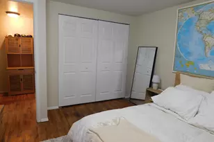 543 Longshore Dr, Ann Arbor, MI 48105 - Photo 11