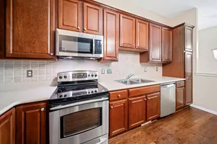 39858 Rockcrest Cir, Northville, MI 48168 - Photo 9