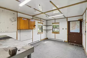 204 Crockett Dr, Quincy, MI 49082 - Photo 37