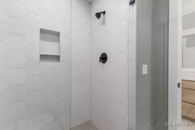 8296 Kettle Oak Drive SE, Alto, MI 49302 - Photo 17