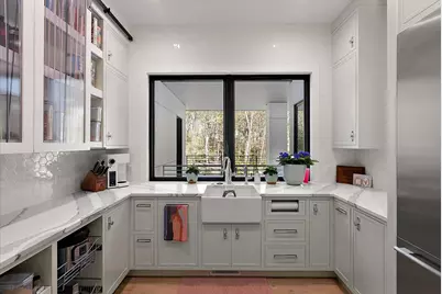 329 N Lakeshore Drive, Holland, MI 49424 - Photo 13