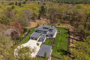 329 N Lakeshore Dr, Holland, MI 49424 - Photo 135