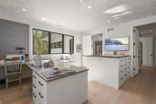 329 N Lakeshore Dr, Holland, MI 49424 - Photo 57