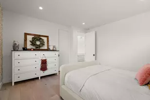 329 N Lakeshore Dr, Holland, MI 49424 - Photo 51