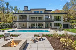 329 N Lakeshore Dr, Holland, MI 49424 - Photo 101