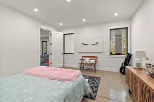 329 N Lakeshore Dr, Holland, MI 49424 - Photo 65