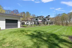 329 N Lakeshore Dr, Holland, MI 49424 - Photo 115