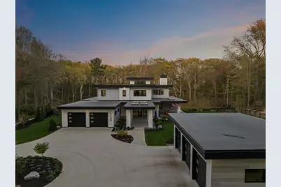 329 N Lakeshore Drive, Holland, MI 49424 - Photo 3