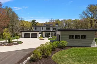 329 N Lakeshore Dr, Holland, MI 49424 - Photo 125