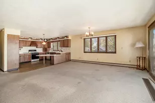 929 S Washington Ave, Ludington, MI 49431 - Photo 15