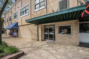 327 State St, Saint Joseph, MI 49085 - Photo 19