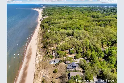 18111 Ridge Drive, Grand Haven, MI 49417 - Photo 11