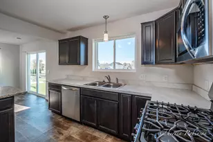 4240 Butternut Dr, Wayland, MI 49348 - Photo 13